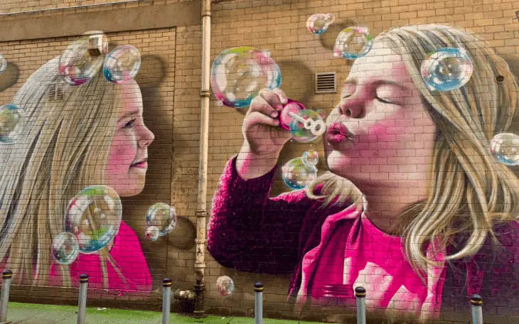 Bubbles Glasgow Art Mural Trail