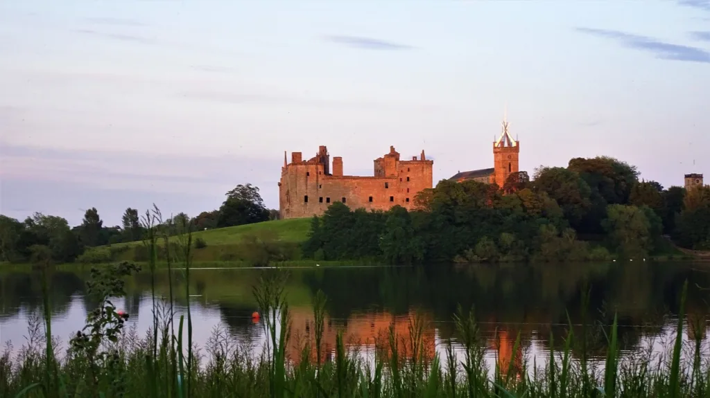 Linlithgow Palace, towns and villages in West Lothian and Midlothian