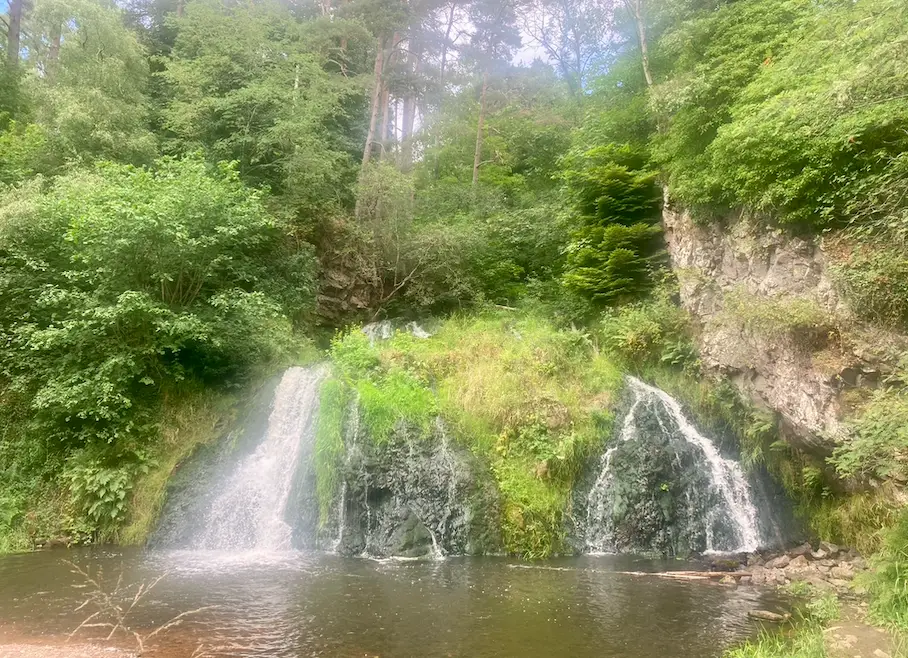 Dess Waterfall
Waterfalls near Aberdeen