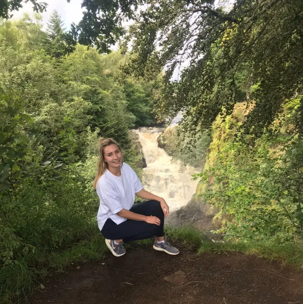 Girl in front of Reekie Linn